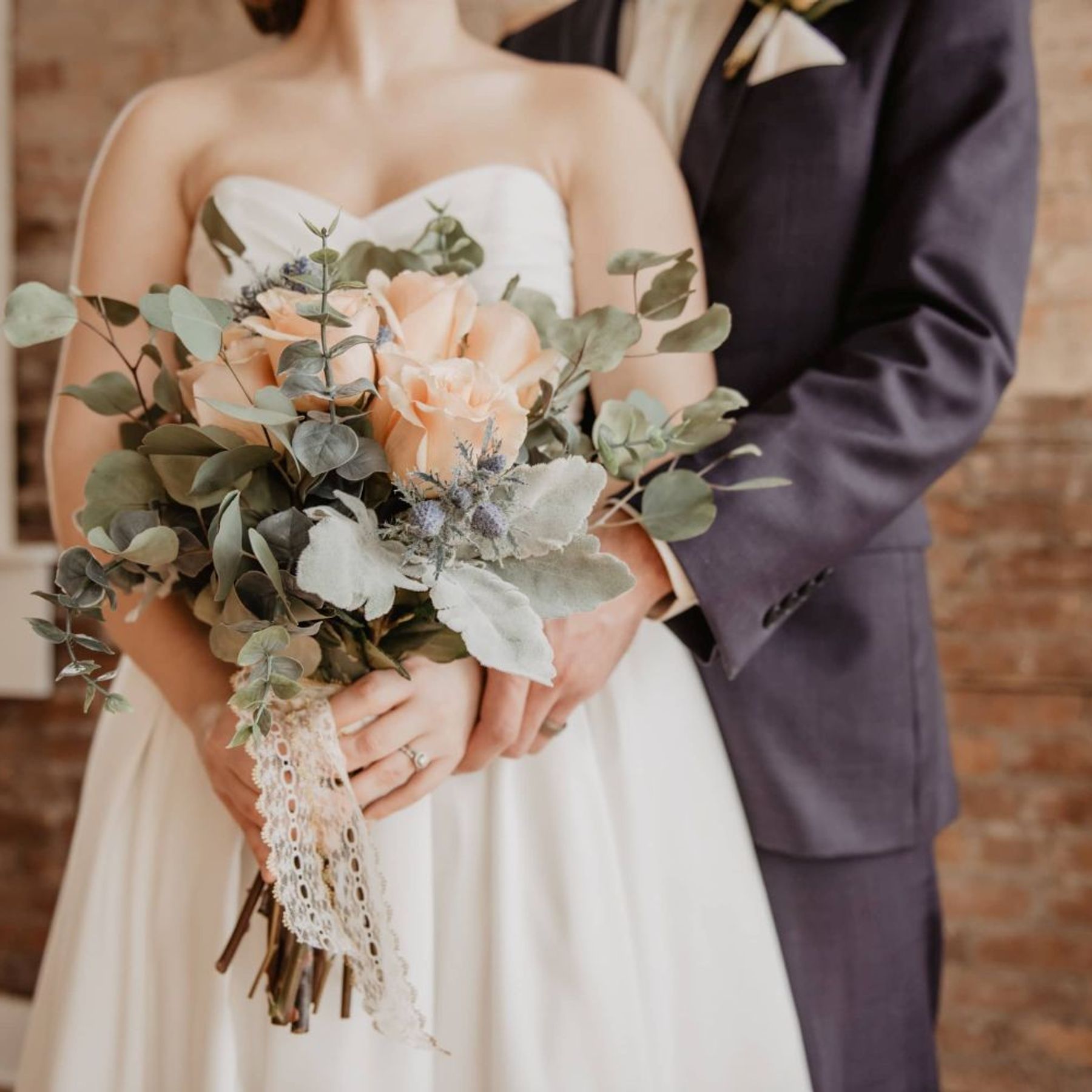 Seattle wedding bride and groom